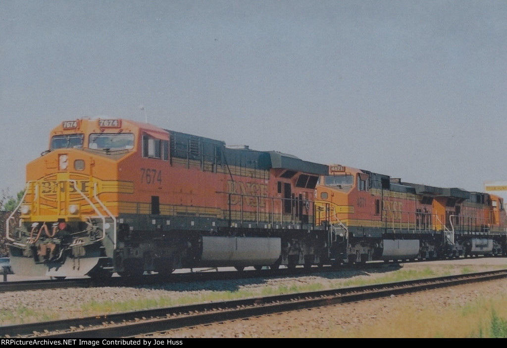 BNSF 7674 East